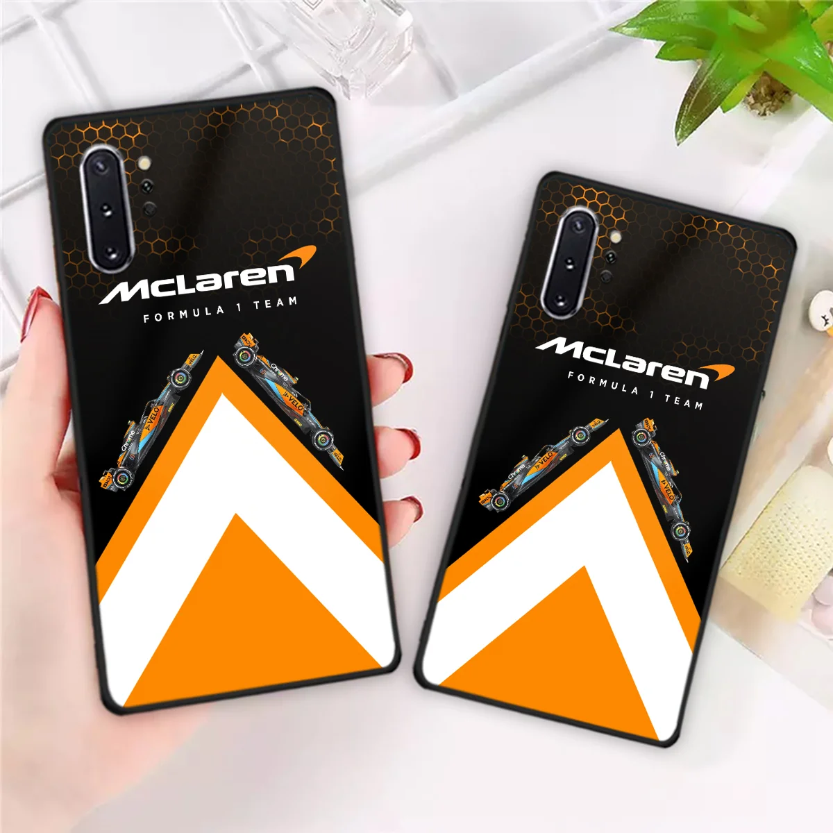 McLaren F1 Team Phone Case - Dustproof, Scratch & Shock Resistant - BLMCL2625A13 - Image 4