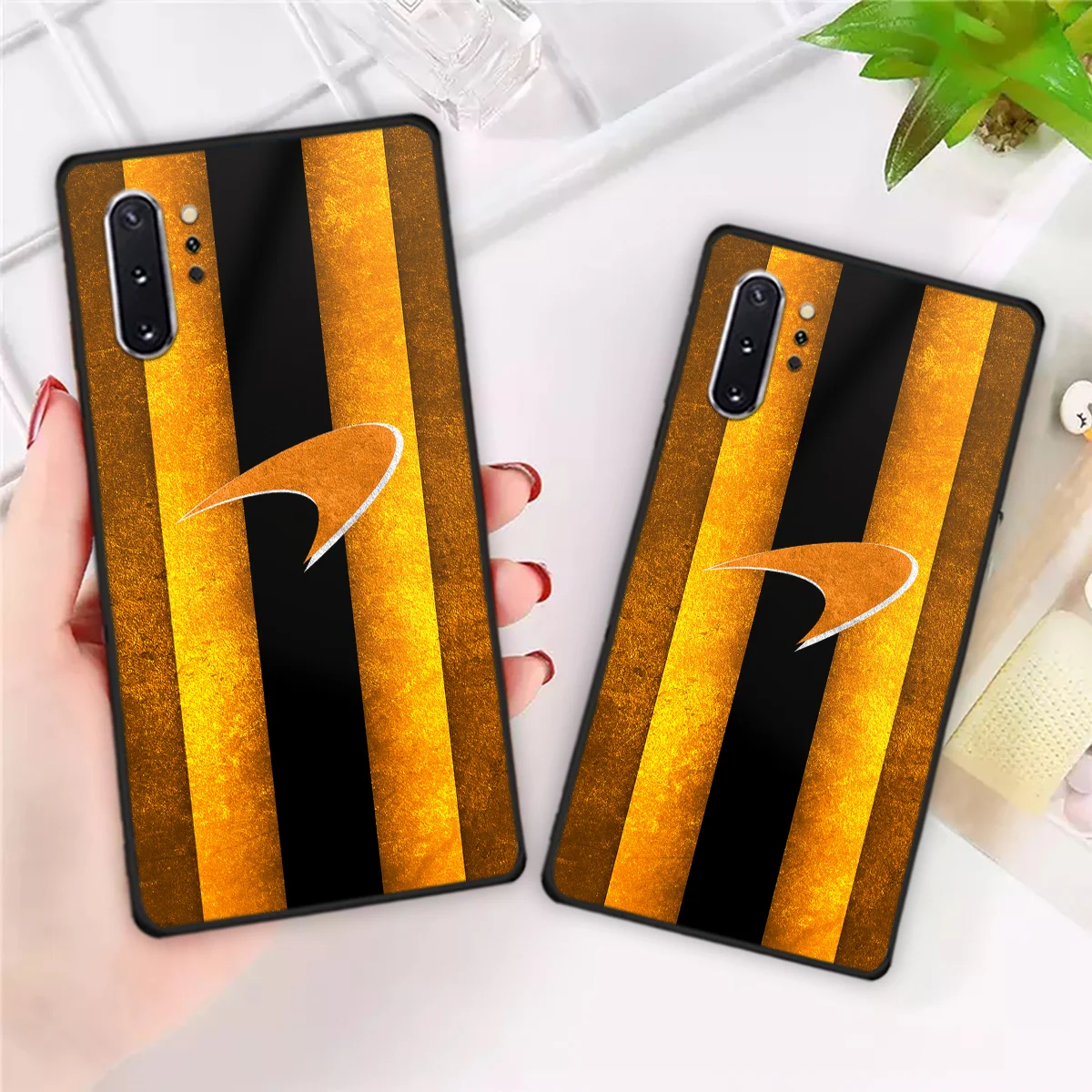 McLaren F1 Team Phone Case - Dustproof, Scratch & Shock Resistant - BLMCL2625A7 - Image 4