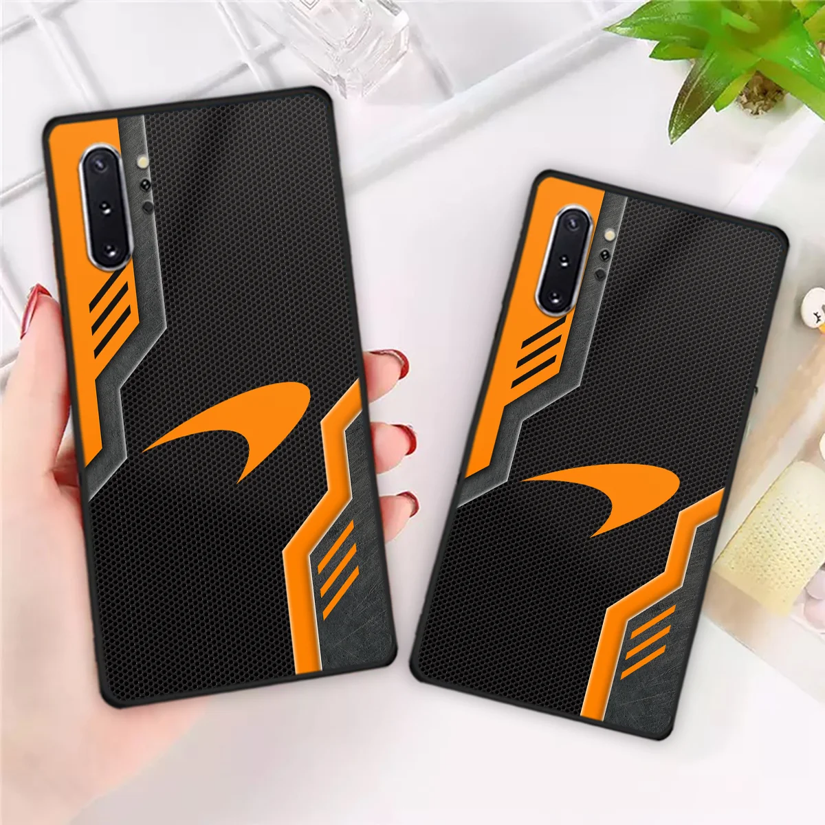 McLaren F1 Team Phone Case - Dustproof, Scratch & Shock Resistant - BLMCL2625A8 - Image 4